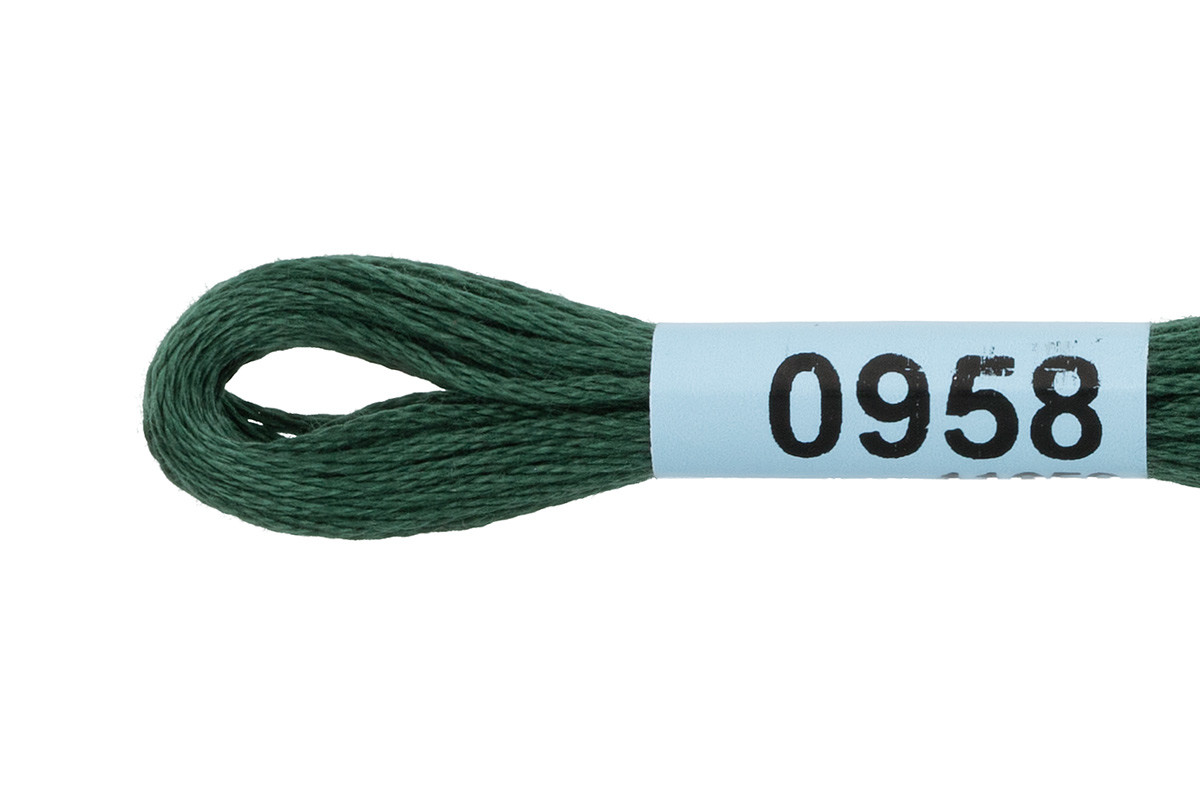 Нитки для вышивания " Gamma" мулине ( 0820- 3070 ) 100% хлопок 8 м №0958 т. сер- зеленый