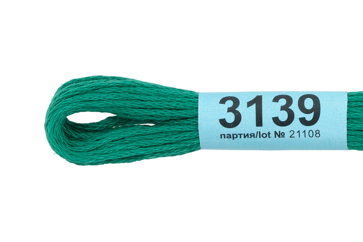 Нитки для вышивания " Gamma" мулине ( 3071- 3172 ) 100% хлопок 8 м №3139 т. зеленый