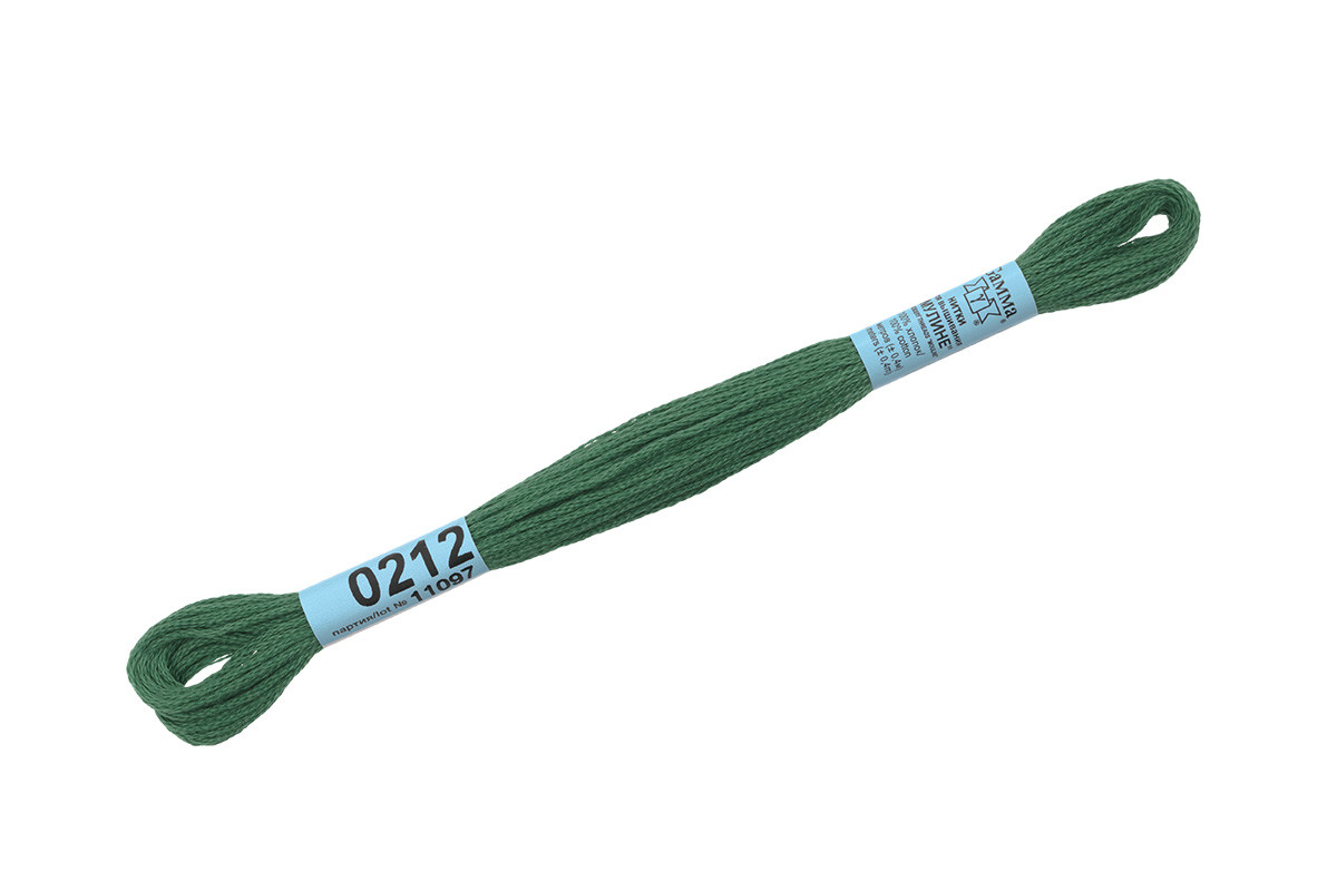 Нитки для вышивания " Gamma" мулине ( 0207- 0819 ) 100% хлопок 8 м №0212 зеленый