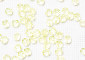 Бусины полированные круглые 6мм 25г (90 штук) 80130 бледно-желтый прозрачный