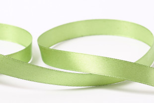 Лента атласная 12 мм 33 м ±2 м №062 бл.зеленый