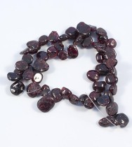 Бусины Гранат  галтовка (бабочка5-3 мм