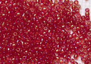 Бисер Япония круглый 11/0 10г 0165C рубин, радужный прозрачный