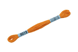 Нитки для вышивания " Gamma" мулине ( 0001- 0206 ) 100% хлопок 8 м №0019 св. оранжевый