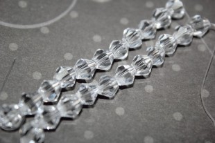 Бусины стеклянные "Zlatka" GBA-02 стекло 22 шт на нити №01 прозрачный