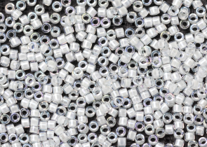 Бисер Япония MIYUKI Delica цилиндрический 11/0 5г DB-0078 кристалл водного тумана блестящий с цветной линией