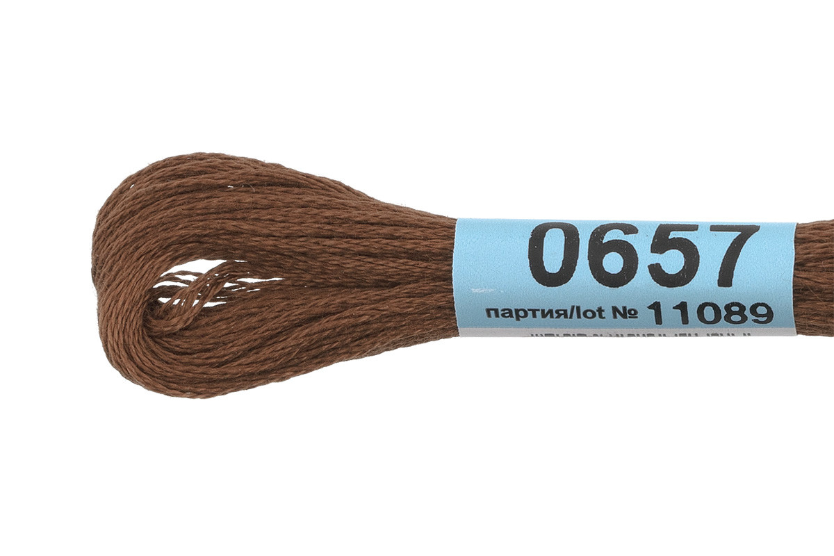 Нитки для вышивания " Gamma" мулине ( 0207- 0819 ) 100% хлопок 8 м №0657 коричневый